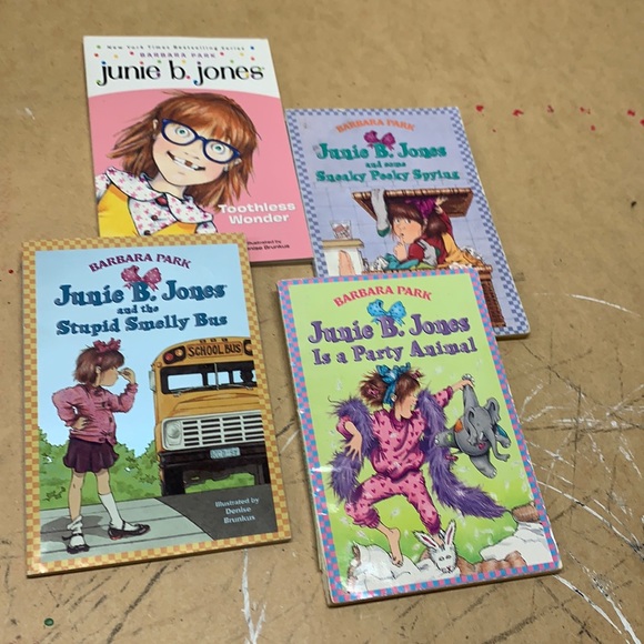 Kids books - Picture 1 of 1